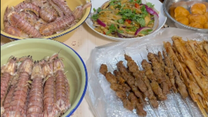 Don’t compare yourself to others—just treat yourself to some mantis shrimp!
