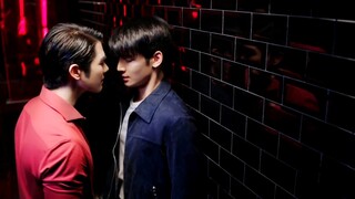 Aktor Rot/CP Thailand〗 Presiden yang Mendominasi × Black Knight☞ Pertemuan pertama yang paling berba