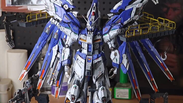 Lần đầu tiên tôi làm Gundam, tôi đã chọn Yujiao Manatee!