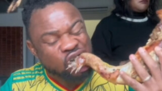 Kekuatan gigitannya setara dengan seekor hyena Afrika dewasa...