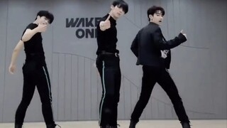 章昊+韩维辰+朴乾煜 Smoke舞蹈挑战