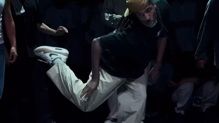 来看看hiphop大神怎么跳popping歌