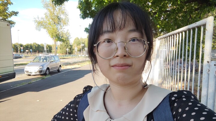 أوشكت على التخرج من الدكتوراه، لكن أقاربي يطالبونني بمواصلة الدراسة لمرحلة ما بعد الدكتوراه لأصبح أك