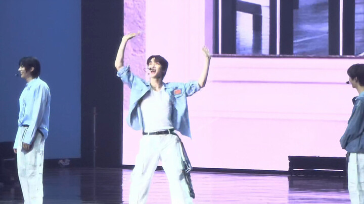 การประชันความน่ารักของ RIIZING DAY วันที่ 37 และ 26 หน้าหัวเราะจนแทบจะยับไปแล้ว!!!