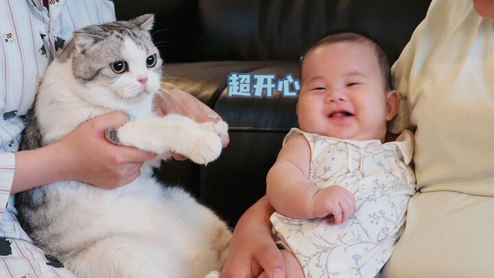Sau khi giao đứa con mới ba tháng tuổi cho mẹ bỉm Mỹ, tôi không dám đi công tác nữa.