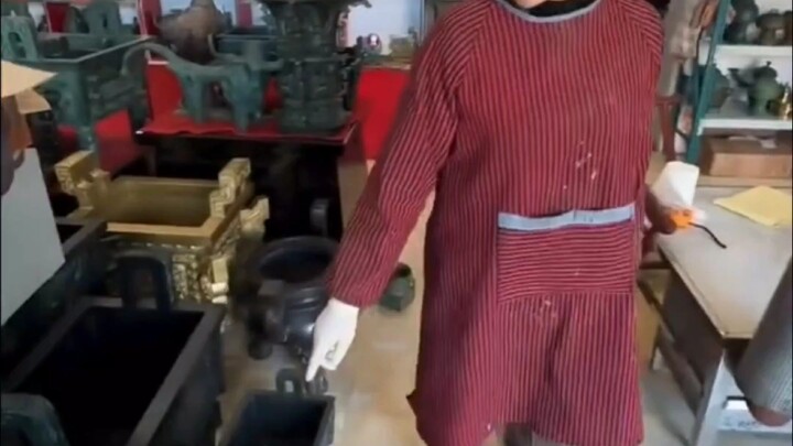 What’s still real? #CulturalRelics #AgedLook #TheManyFacesOfSociety