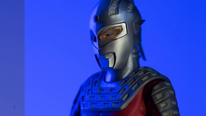 ถ่ายรูปของเล่น 100 หยวนเพื่อสร้างลุคระดับไฮเอนด์! ถ่ายสำเนาภาพถ่ายครบรอบ 55 ปีของสายเหวิน