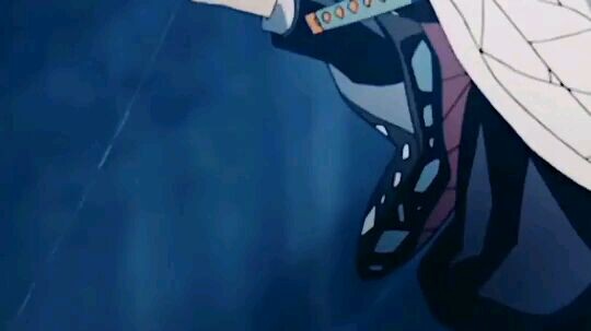 sang pillar serangga kochou shinobu