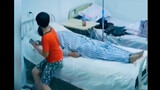 Adegan klasik "anak berbakti" di Tiongkok (3)