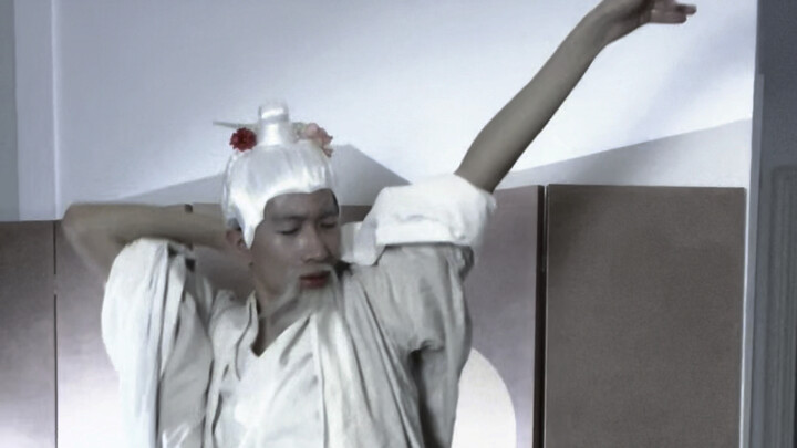 Pak Guru akhirnya berhasil memecahkannya…