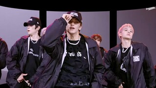 【NCT127】Close enough to punch me in the face—WALK dance version of naked eye 3D