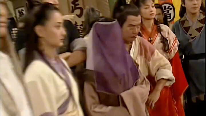 Jiang Biehe’s ex-wife shows up, exposing his hypocritical true identity.