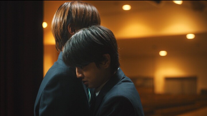 [After story 1] Trong chuyến dã ngoại, tôi đã vào một nhóm không mấy thân thiết