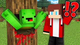 Who DRAGGED Mikey into Scary Tree in Minecraft? - Maizen