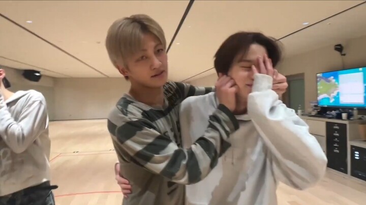 TWS | We’re all insane from rehearsing until dawn… Such a gorgeous vibe!