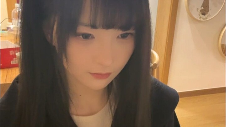 Happy New Year!!! It's Chinese New Year—let me play some music for everyone!