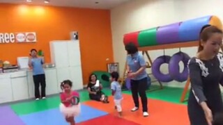 พาไปซ้อมเต้นสำหรับเด็ก 3คน #playtv #พีเจเด็กพิเศษ #shorts