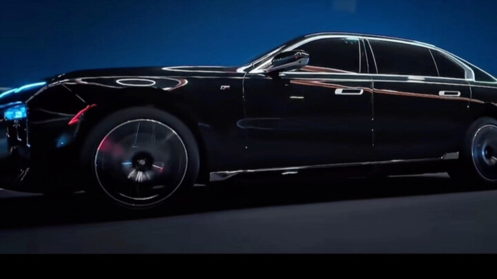 Today’s lineup: the top-spec BMW 7 Series, the Audi A8 Horch, and the Maybach S480!
