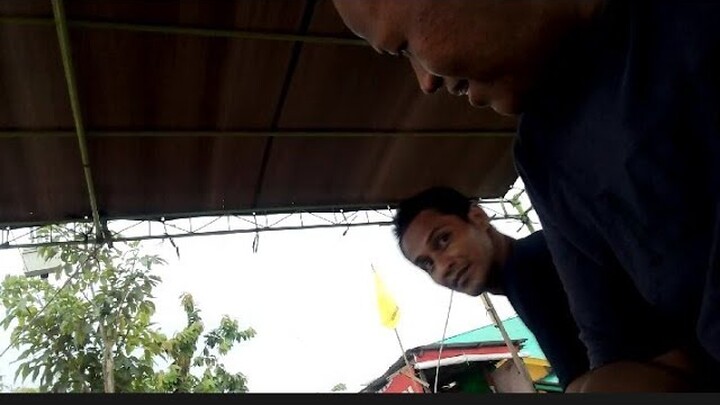 Orang Thailand tersesat diantara pertempuran kuntilanak dan manusia