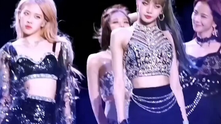 Cảnh tượng kinh điển này của BLACKPINK quả thật xem mãi chẳng chán!