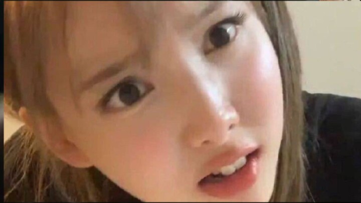 Tử Du: Rất tò mò không biết chị Nayeon đang nghĩ gì trong đầu