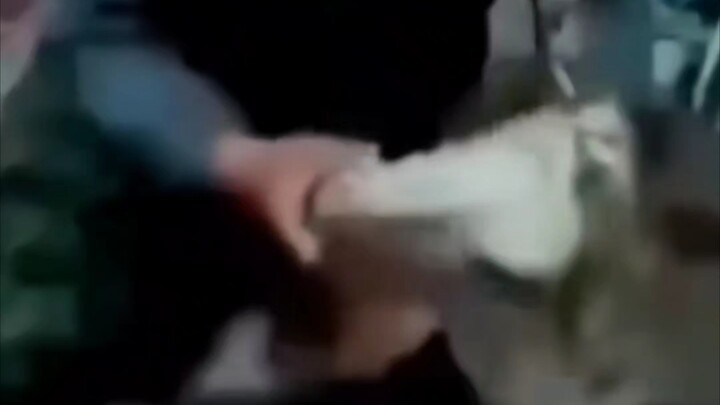 I used to be too scared to even click on videos with this kind of quality on QQ.