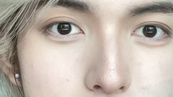 How is this hidden gem of a base makeup still flying under the radar?!