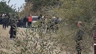 The 4-year-old girl who went missing in Liaoning has been found. She had crawled into a cave to esca