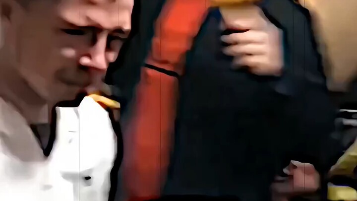 “Anh ấy đứng ở đỉnh cao nhất của tình thân, chế giễu sự bất lực của bệnh tật.”