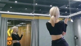 Do you need a decomposed version? Choreography by Teacher Wang Tian