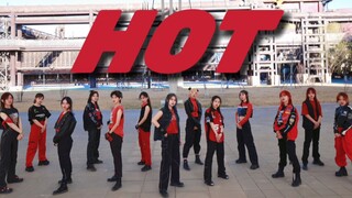 【HOT - SEVENTEEN】超齐超燃刀群舞街头翻跳    这是什么百万级运镜啊！  震碎帝都的雾都雾里七个八