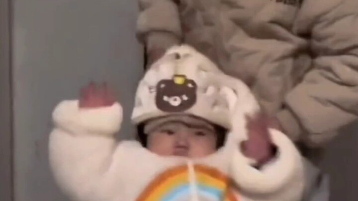 คับฟ้าเพื่อควบคุมบรรดาขุนศึก