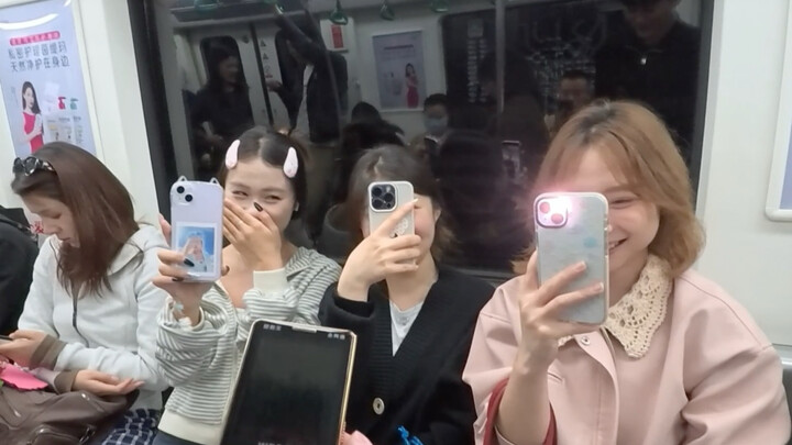 Elderly subway phone showcases social connections—so hilarious!
