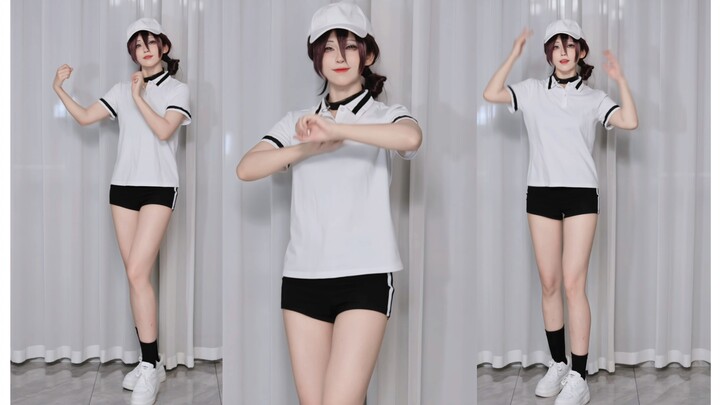 I had no choice but to pull out the Leset I won two years ago—good women don’t go offline; they’re o