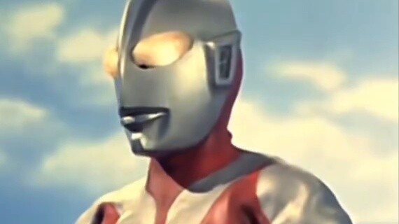Bei Laohei: Find me the strongest body in the universe today. Slan: Huh?