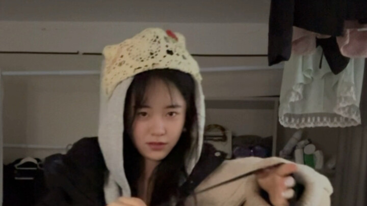 [Doubao Style Showcase] (Hosted by Me): How’s Your Long-Distance Girlfriend Dressed Today?