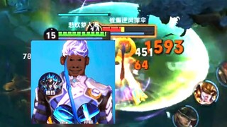 《进击の野人·铠被墙秀了？》