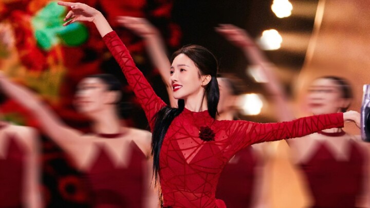 จินเฉินเปิดไพ่ทำนายบนเวทีสุดงดงาม ถ่ายสด 4K