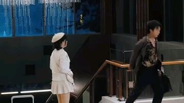 85. Abandoned by scum at the airport, she’s taken by his powerful CEO uncle and spoiled!