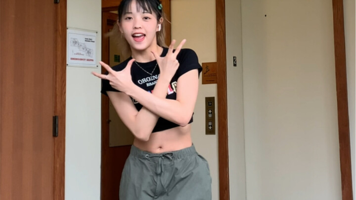 I AM - Ive 真的很喜欢这首！热血女战士的感觉