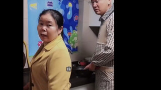 لا تركب أضواء تعمل بالصوت في المطبخ، لأنك ستموت من الضحك هاهاهاهاهاهاها