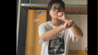 《谁能拒绝开鸡甲的男生》