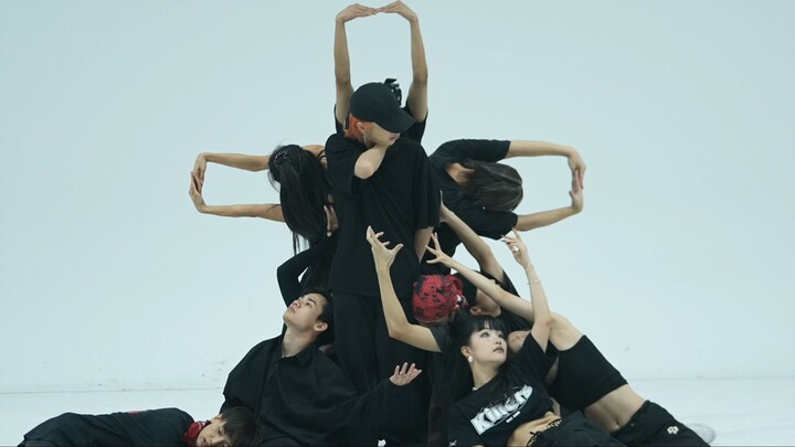 周震南2024Love&Desire演唱会｜《Contagious》排练室版