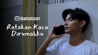 Retakan Kaca Dirumahku