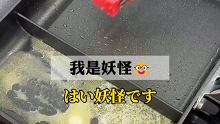 Bento lucu dengan banyak daging buatan monster