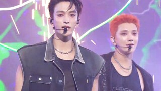 SEVENTEEN最新回归曲THUNDER 250601打歌舞台