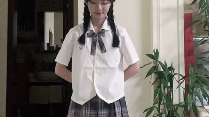 อารมณ์เศร้าๆ ตอนมัธยมต้น ฉันดูคลิปของเหมียวเจียงแล้วเต้นเมื่อฤดูร้อนที่แล้ว รู้สึกว่าเต้นเยอะกว่าตอน