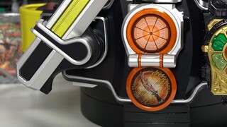[Model Toys and Sundries Department] Various ways to play with lines! Kamen Rider Gaim CSM Sengoku D
