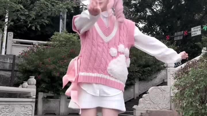 أنا أحبك أكثر من الحلي اللطيفة