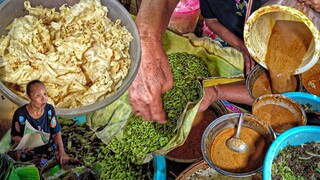 20 TAHUN LEBIH JUALAN DI PINGGIR KEBON JAGUNG, NASI PECEL TUMPANG MAK RAH, murah meriah cuma Rp6000